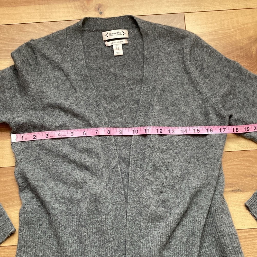 Nanette Lepore Gray 100% Cashmere Sweater. Size S - Picture 3 of 8